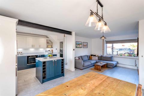3 bedroom semi-detached house for sale, 3, Moorlands Crescent, Whiston, Rotherham,