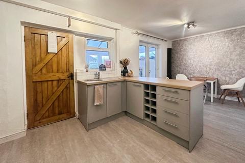 3 bedroom terraced house for sale, Greenway, Chester CH1