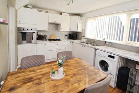 undefined, Thorncliffe Road, Glossop SK13