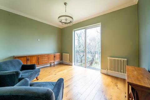 1 bedroom flat to rent, Earlham Grove, Forest Gate, London, E7
