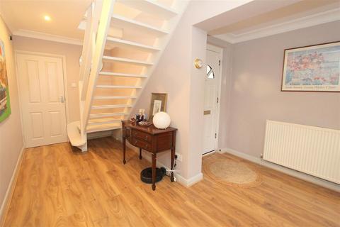 3 bedroom link detached house for sale, Glen Road End, Wallington SM6