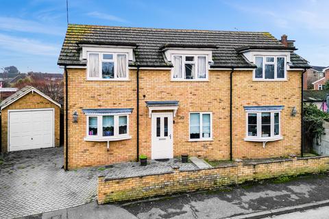 undefined, St. Lawrence Gardens, Leigh-on-sea, SS9