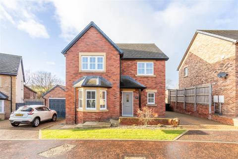 4 bedroom detached house for sale, Drumburgh Grove, Throckley, NE15