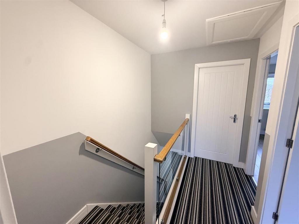 Stairs/Landing