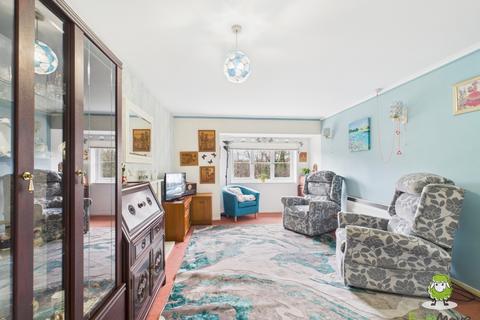 undefined, Oakfields, Lychpit, Basingstoke, Hampshire, RG24