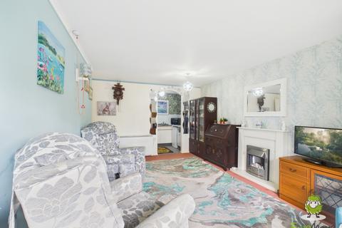 undefined, Oakfields, Lychpit, Basingstoke, Hampshire, RG24