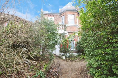 undefined, Lawrie Park Road, London, SE26