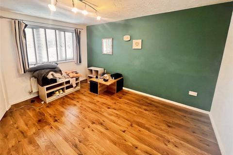 undefined, Torrance Close, Burton-on-Trent DE14