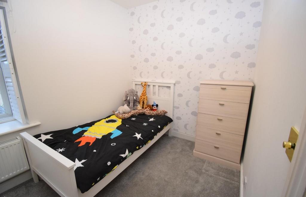 Bed3(1).jpg