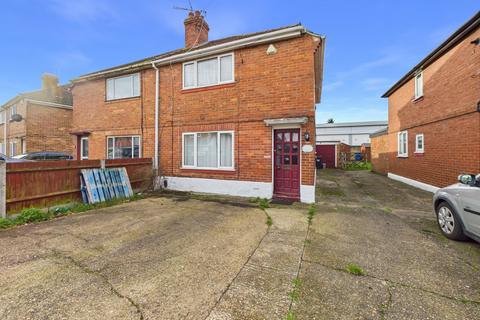 3 bedroom semi-detached house for sale, Salisbury Avenue, Slough, Berkshire, SL2