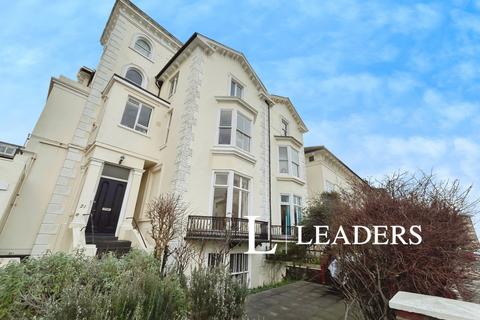 2 bedroom flat to rent, Albany Villas, BN3
