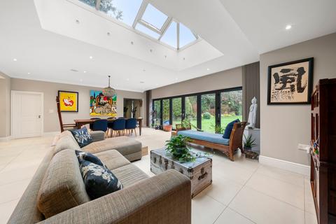 undefined, 11 The Barton, Cobham, KT11
