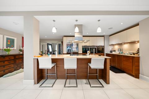 undefined, 11 The Barton, Cobham, KT11