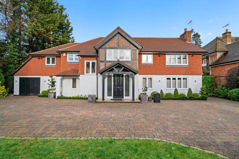 undefined, 11 The Barton, Cobham, KT11