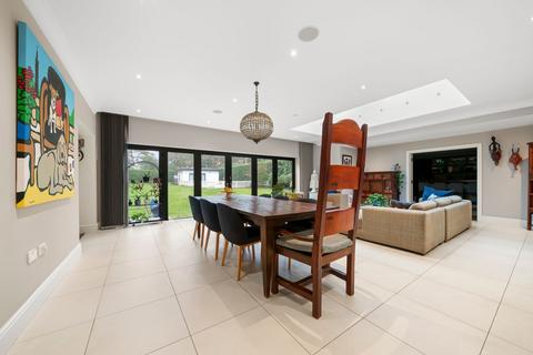 undefined, 11 The Barton, Cobham, KT11