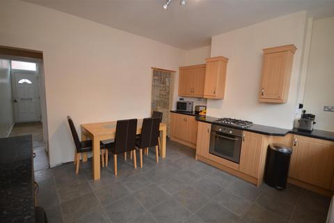 3 bedroom terraced house for sale, Ambler Street, Castleford