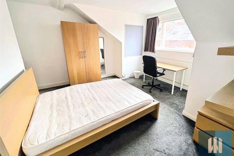 1 bedroom terraced house to rent, Burchett Grove, Leeds, LS6