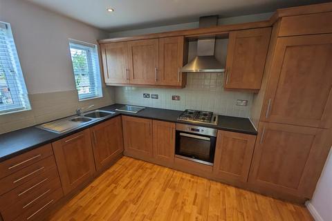 2 bedroom apartment to rent, Wellington House, Wilmslow Road, Withington