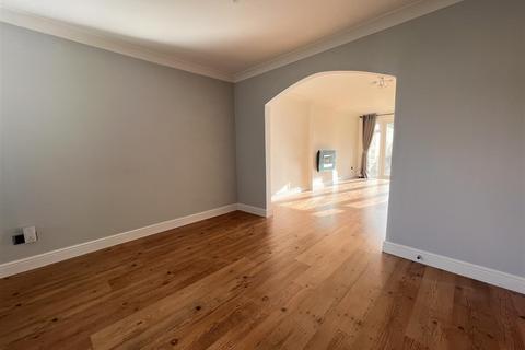 undefined, Home Farm, Swindon SN6