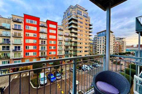 1 bedroom flat for sale, Heritage Avenue, Bantam House, NW9
