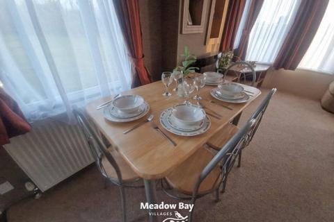 2 bedroom park home for sale, Golden Leas Holiday Park