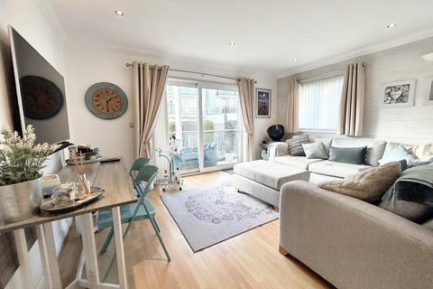 2 bedroom flat for sale, Branksome Dene