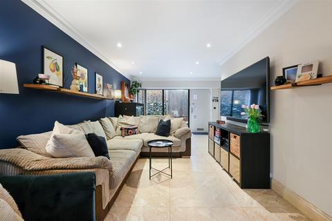 undefined, Walpole Road, Colliers Wood SW19