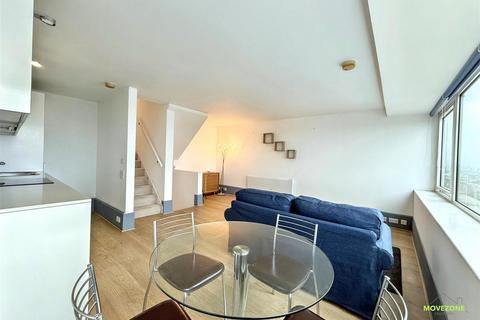 2 bedroom flat to rent, George Beard Road, London, SE8