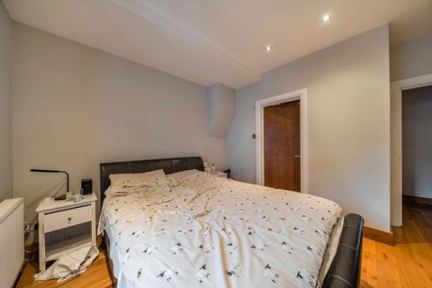 2 bedroom flat for sale, Webster Road, New Concorde Apartments, SE16