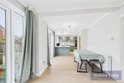 3 bedroom semi-detached house for sale, Kent Avenue, Hebburn