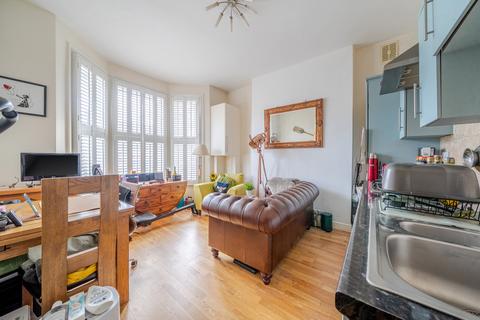 1 bedroom apartment for sale, Beechfield Road, London