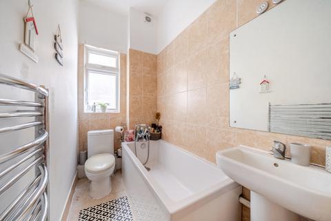 1 bedroom apartment for sale, Beechfield Road, London
