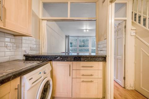 2 bedroom maisonette to rent, Kiln Place, London NW5
