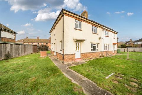 4 bedroom semi-detached house for sale, Avon Road, Gloucestershire GL52