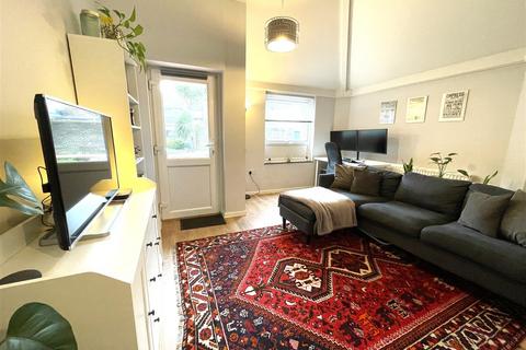 2 bedroom flat for sale, The Willows, Twyford Avenue, Portsmouth