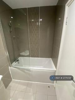 1 bedroom flat to rent, High Street, New Malden, KT3