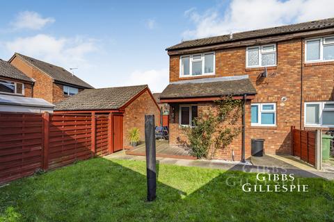 1 bedroom terraced house to rent, Hindhead Close, Hillingdon, UB8