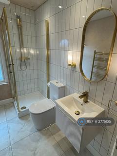 undefined, Chiltern View Road, Uxbridge, UB8