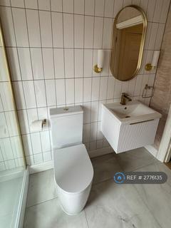 undefined, Chiltern View Road, Uxbridge, UB8
