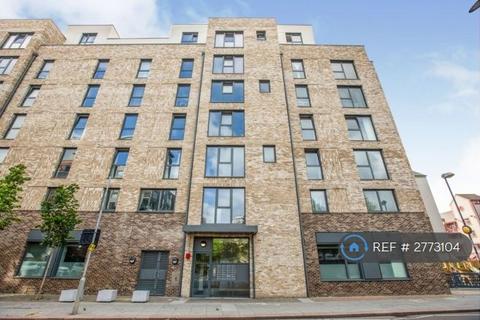 1 bedroom flat to rent, Porcelain House, London, E3