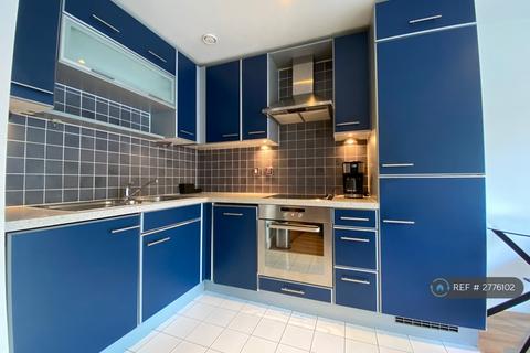 1 bedroom flat to rent, Aegean Apartments, London, E16