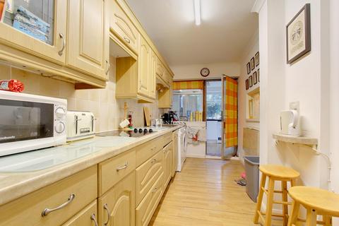 undefined, Pen-Y-Bryn, Cyncoed, Cardiff