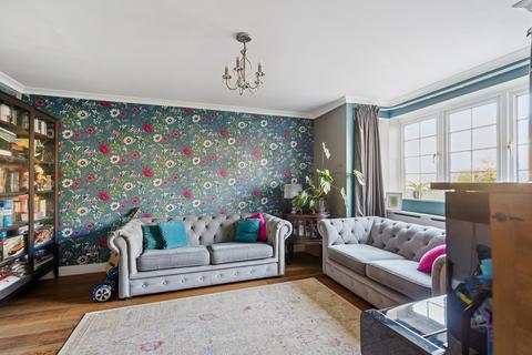 4 bedroom semi-detached house for sale, Watford Road, Croxley Green, Rickmansworth, WD3