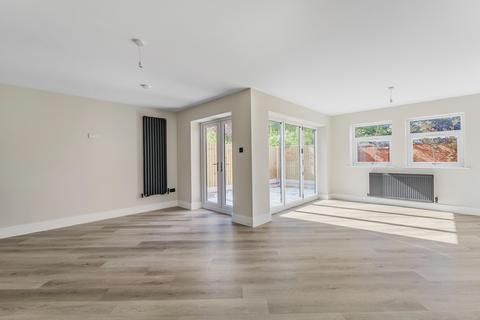 undefined, Church Road, Wirral, CH49