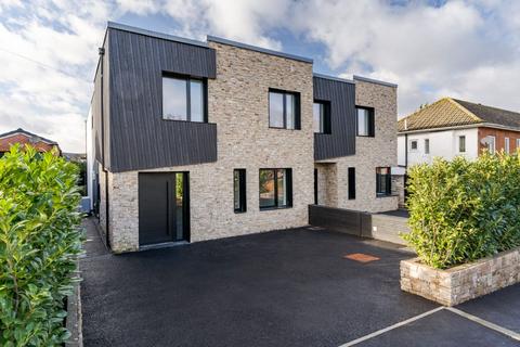 undefined, Brynawelon Road, Cyncoed, CF23