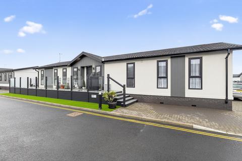 undefined, Shore Drive, Canvey Island, SS8