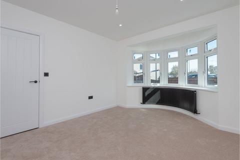 3 bedroom detached house for sale, Woodhurst Road, Abbey Wood, SE2