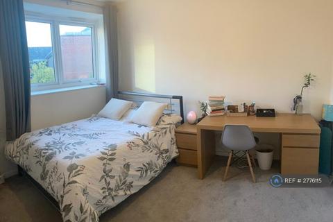 3 bedroom flat to rent, Marlborough Grange, Leeds, LS1