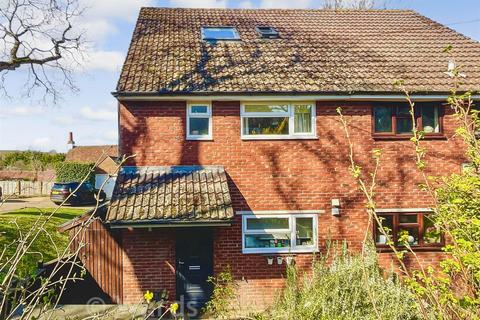 4 bedroom semi-detached house for sale, Saddlers Park, Eynsford, Kent
