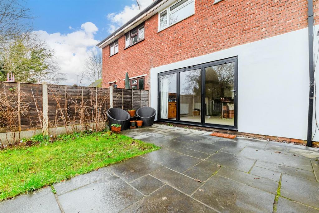 Patio / Decking